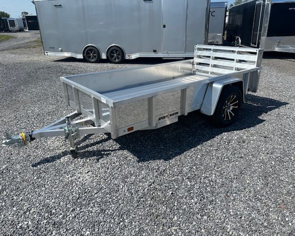 aluminum travel trailer brands