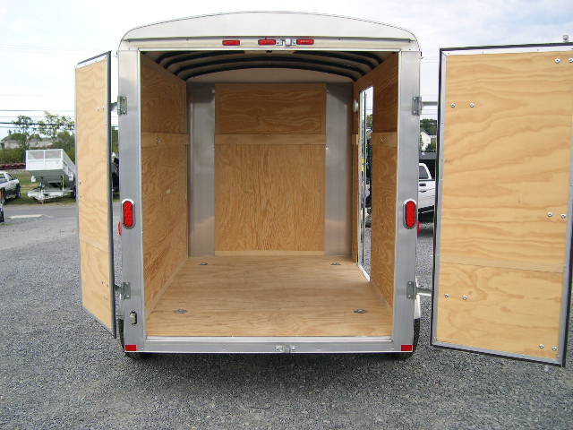 Carry On 6 X 10 Enclosed Cargo Trailer Barn Door